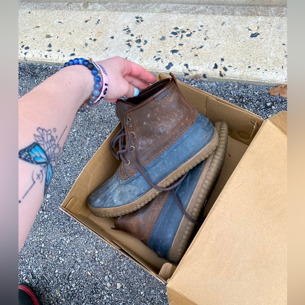 Sperry men’s shoes size 10.5